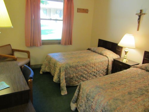 Center Bedrooms Center Bedrooms